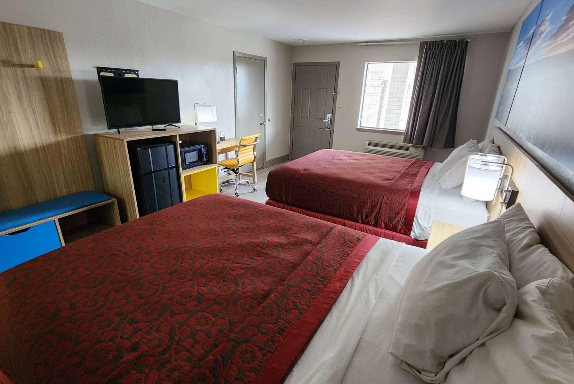 Days Inn Windcrest By Wyndham San Antonio Bagian luar foto